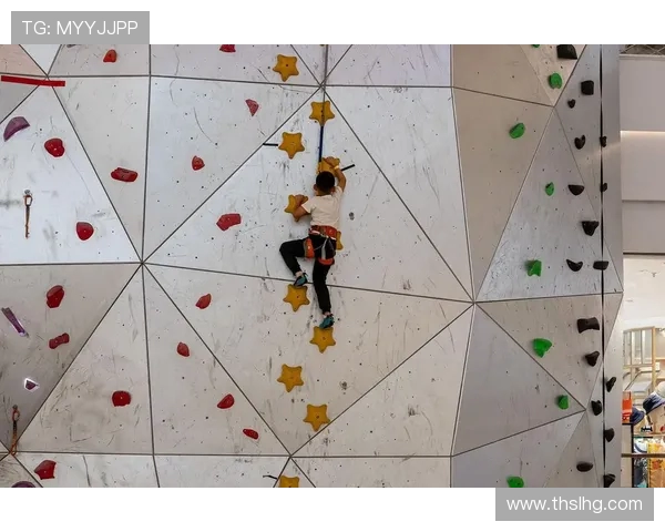 赵强谈攀岩人生：从初学者到顶尖选手的心路历程与成长故事