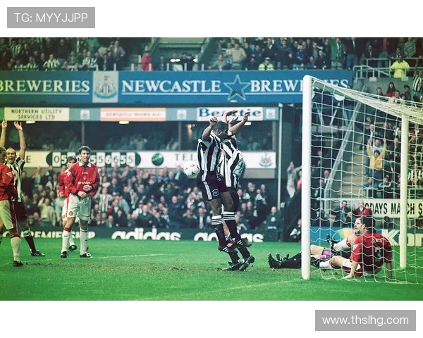 曼城迎战利物浦，英超经典对决激烈上演，谁能笑到最后