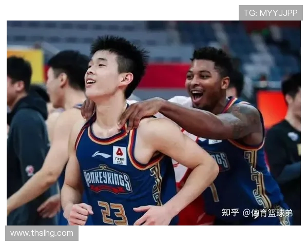 林葳的成长之路：从青涩学子到职场精英的蜕变故事